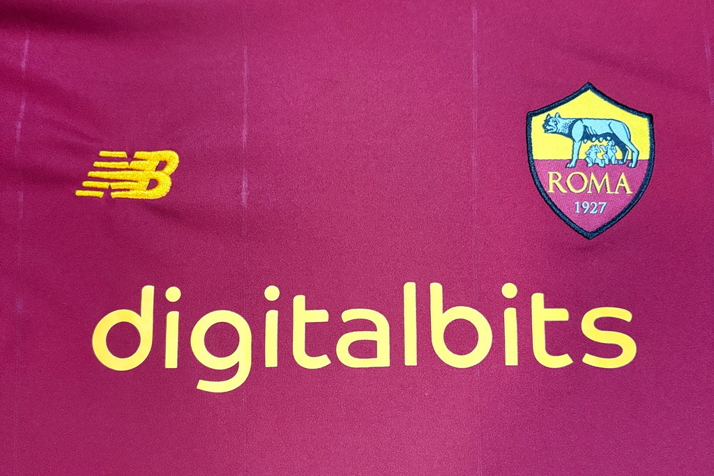 As Roma 2021/22 Home New Balance Football Shirt Small