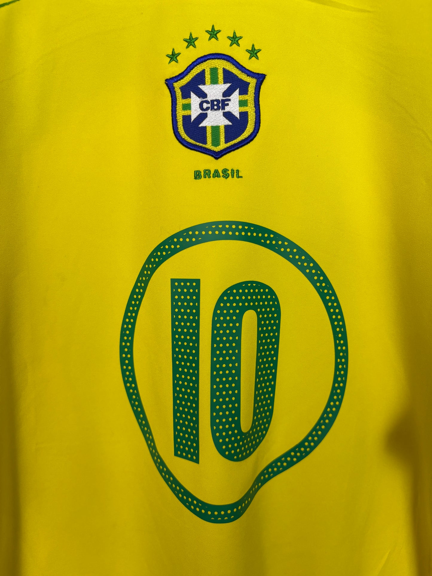 Brazil 2004 Home XL Ronaldinho 10