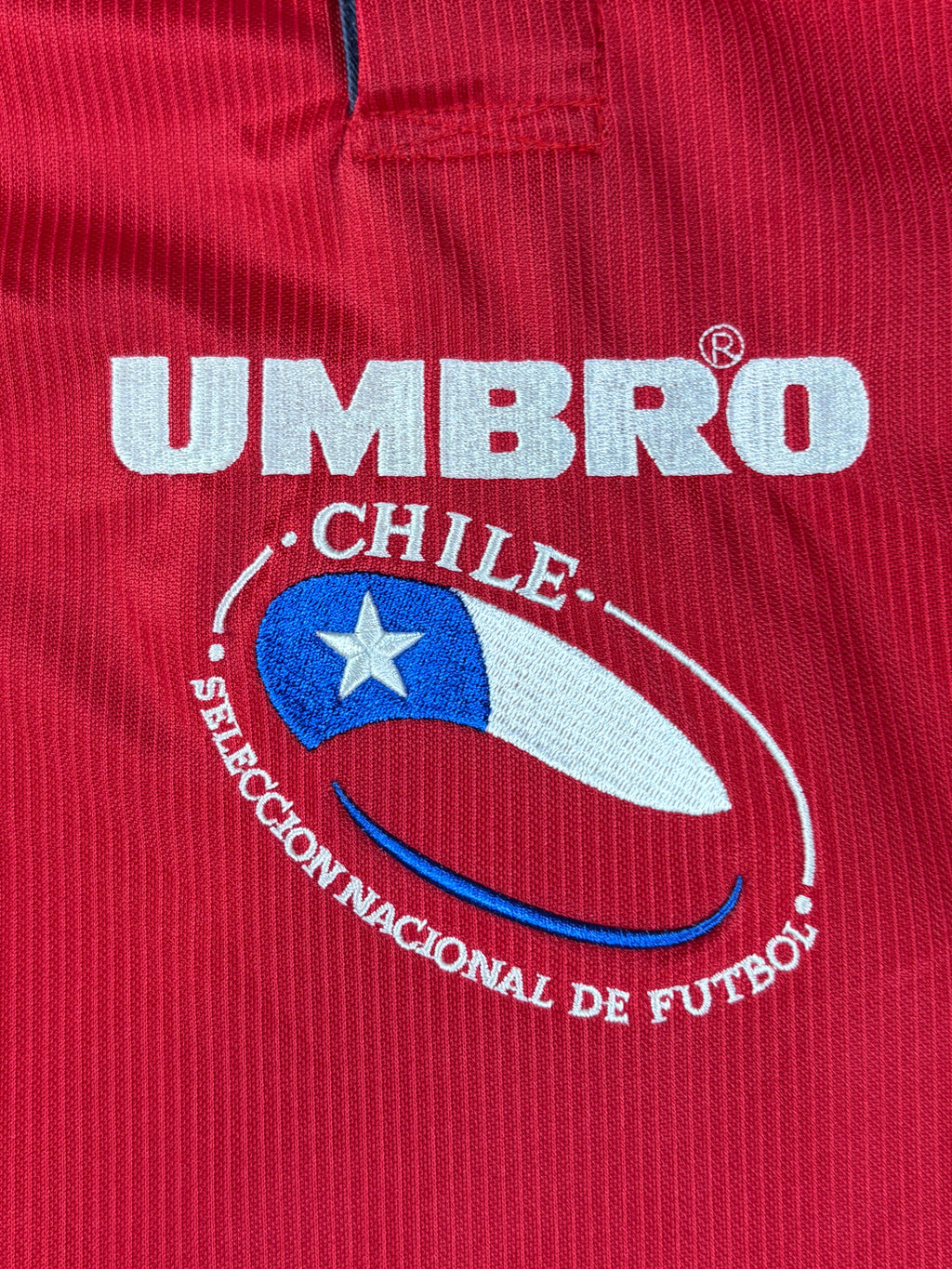 Chile 2000 Home Umbro Football Shirt Large