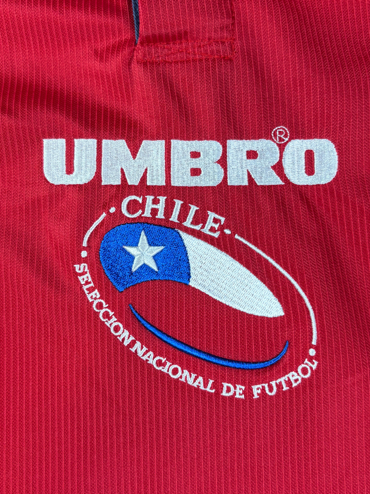 Chile 2000 Home Umbro Football Shirt Large