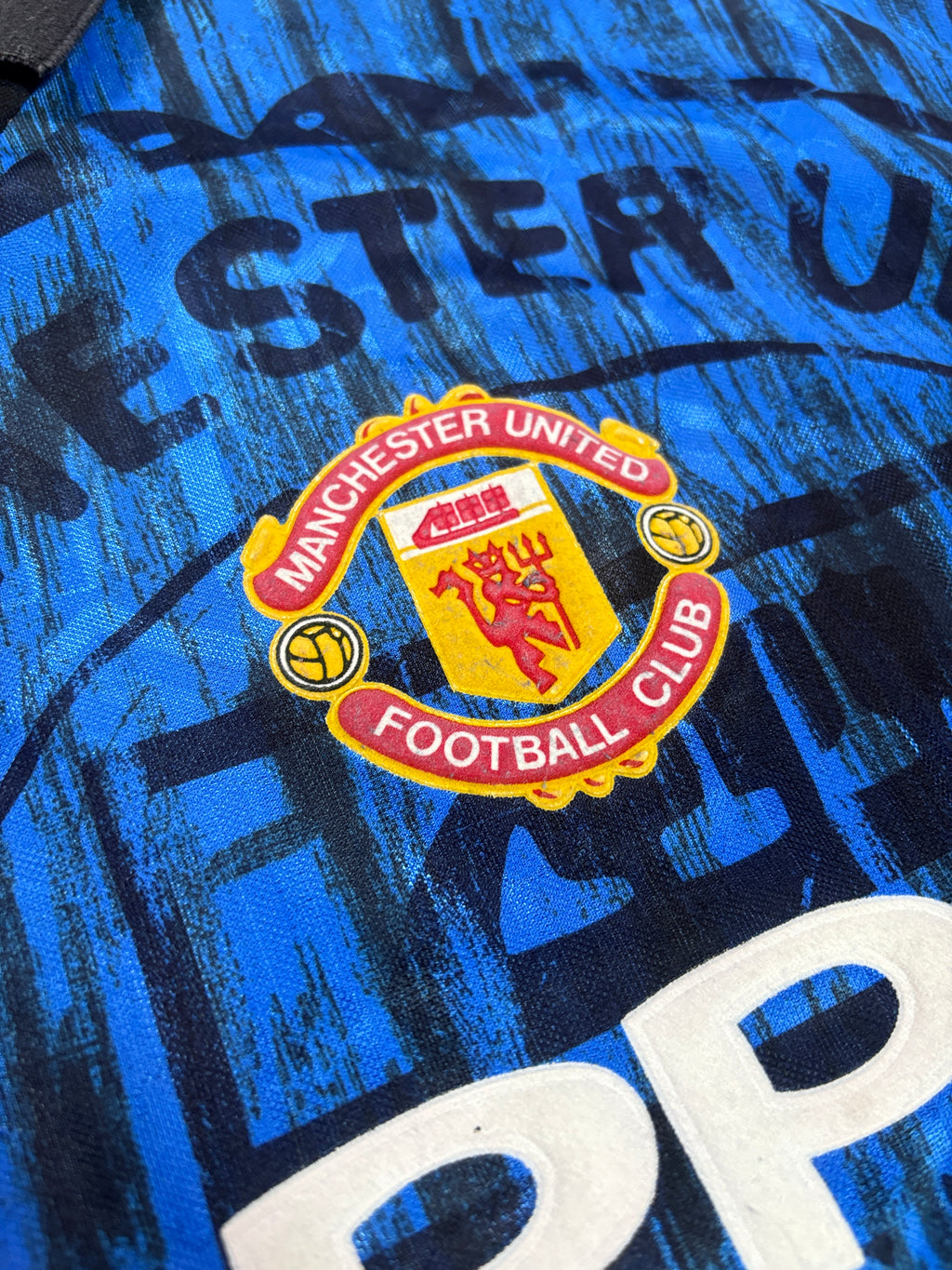 Manchester Untied 1992/93 Away Umbro Football Shirt Large