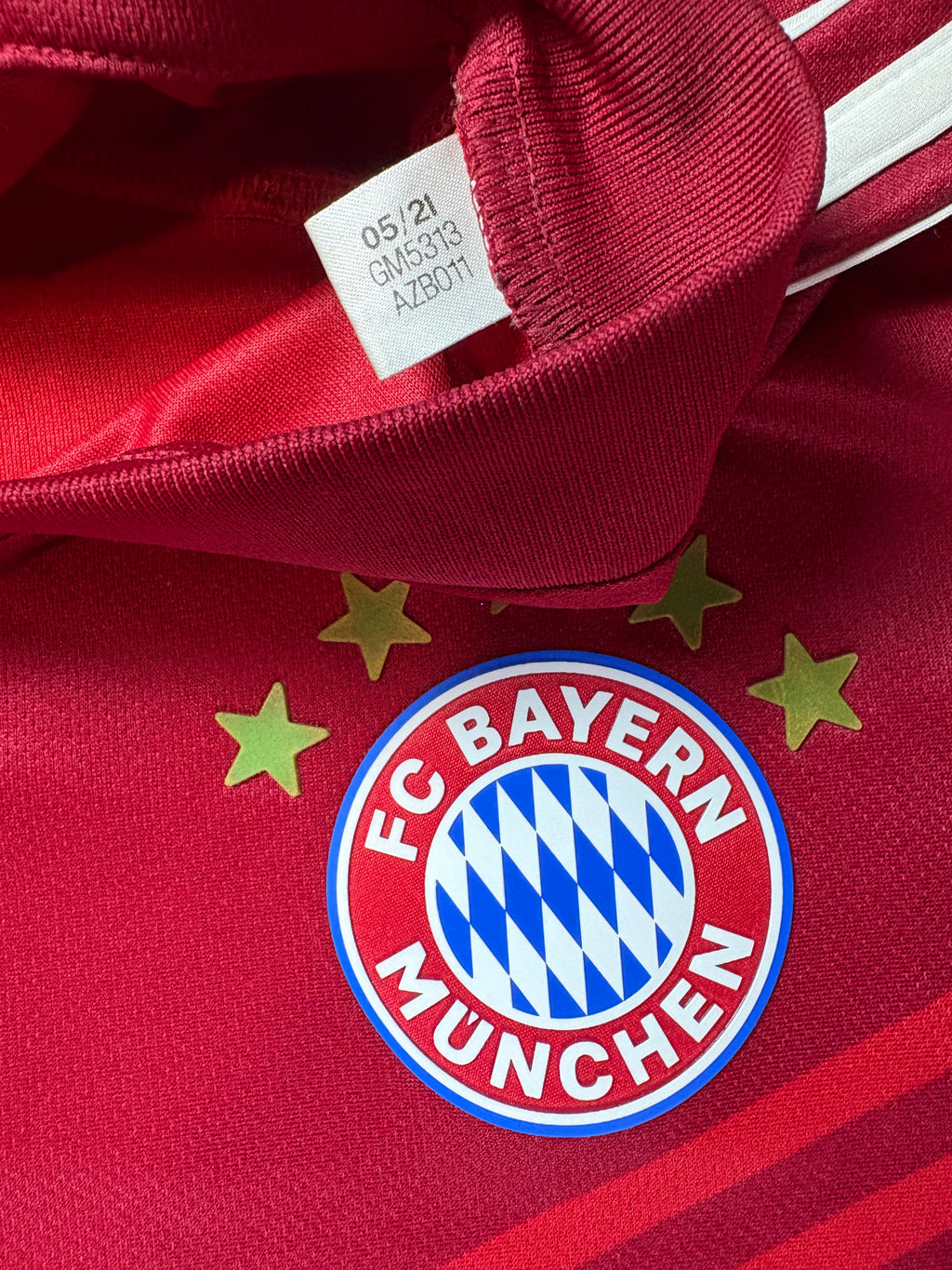 Bayern Munich 2021/22 Home Adidas Football Shirt Large
