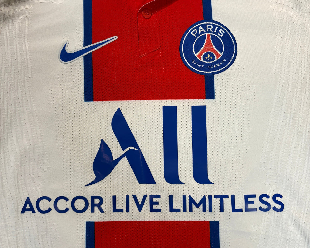PSG 2020/21 Away Nike Football Shirt Medium Neymar 10