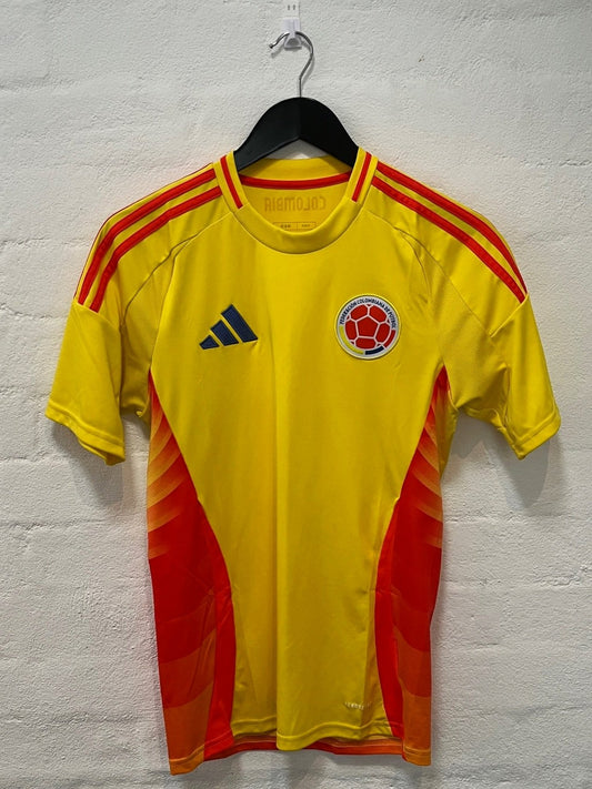 Colombia 2024 Home Small