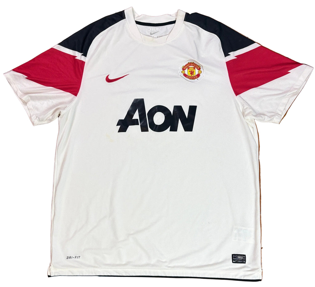 Manchester United 2010/11 Away Nike Football Shirt Extra Large